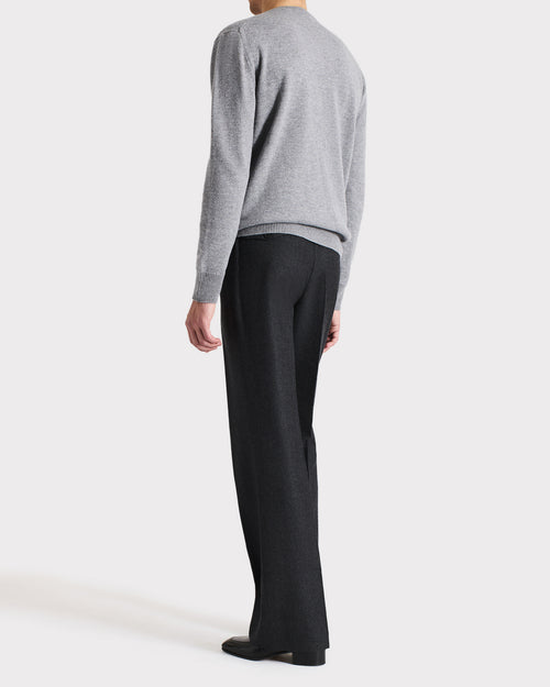 V-NECK SWEATER IN MERINO WOOL – GREY - Husbands Paris - 4