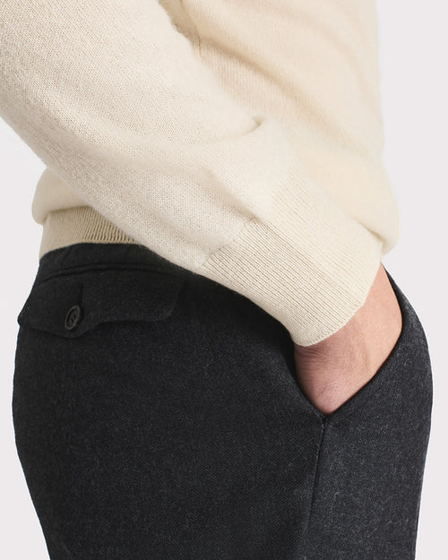 TURTLENECK SWEATER IN CASHMERE – CREAM - Husbands Paris - 2
