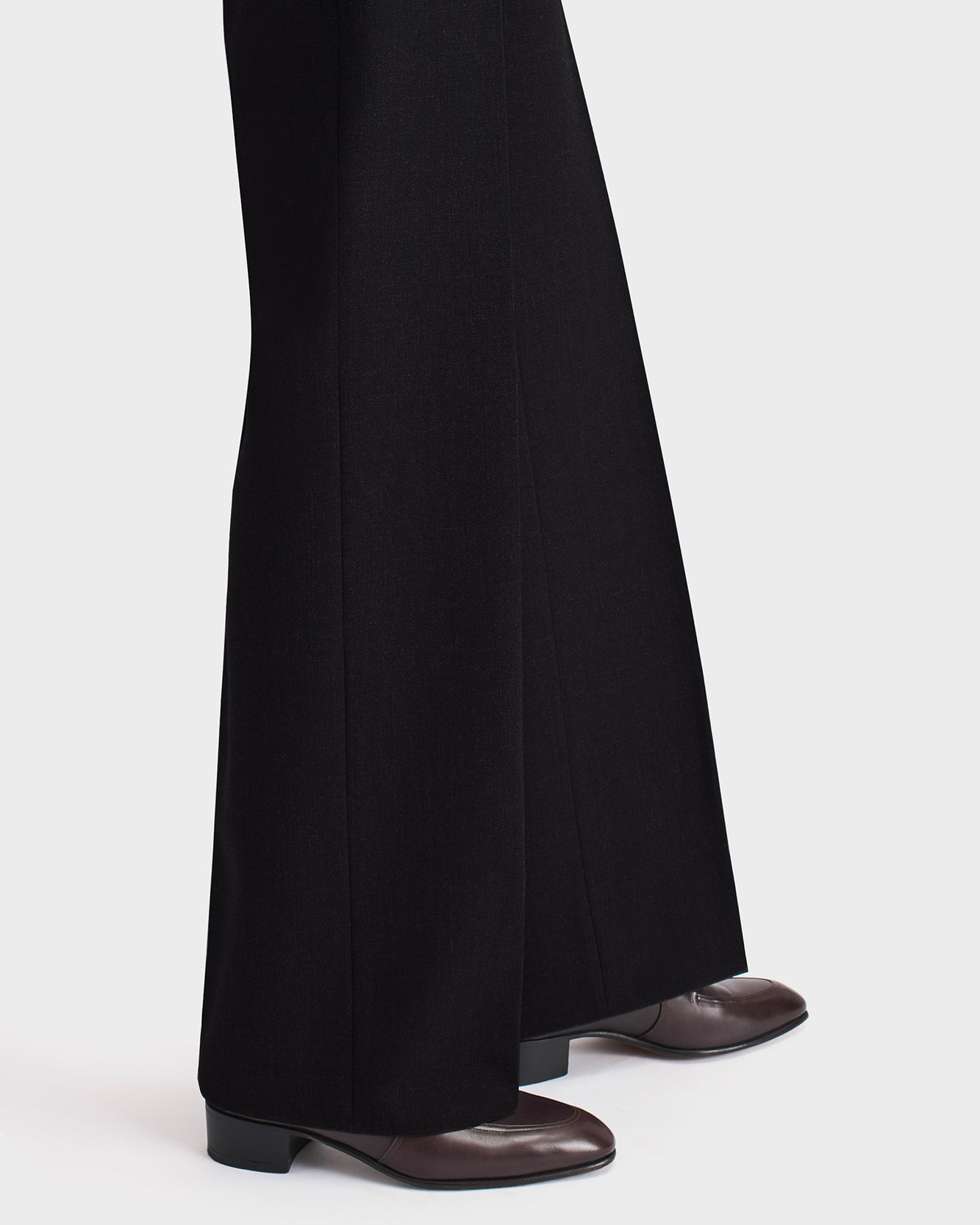 パンツ husbans WIDE HIGH-WAISTED TROUSERS WIDE HIGH-WAISTED TROUSERS IN FRESCO - BLACK | Husbands Paris
