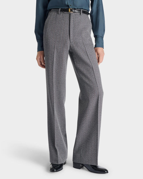PANTALON LARGE EN SERGÉ DE LAINE VIERGE 4-PLY - GRIS À CHEVRONS ET RAYURES - Husbands Paris - 1