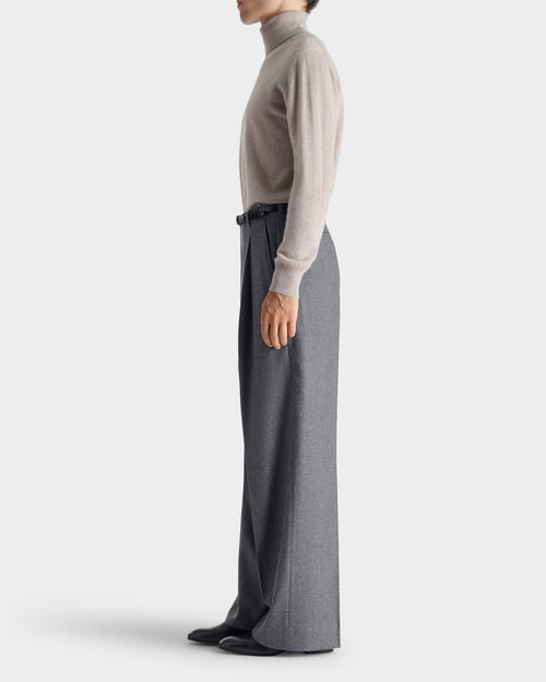 TURTLENECK SWEATER IN CASHMERE - DOVE GREY - Husbands Paris - 3