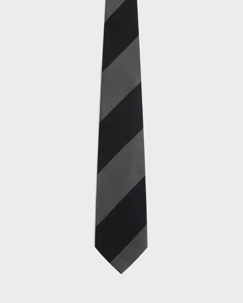 What is a Grenadine Tie? The Gentleman's Guide