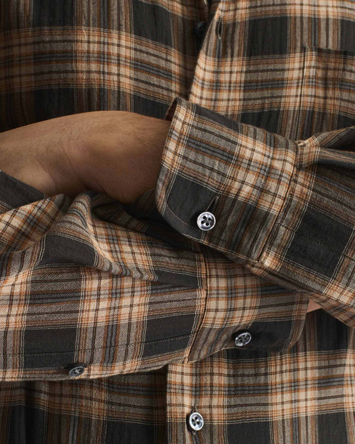 CLASSIC COLLAR SHIRT IN COTTON VOILE - DARK TAUPE & BEIGE PLAID - Husbands Paris - 6
