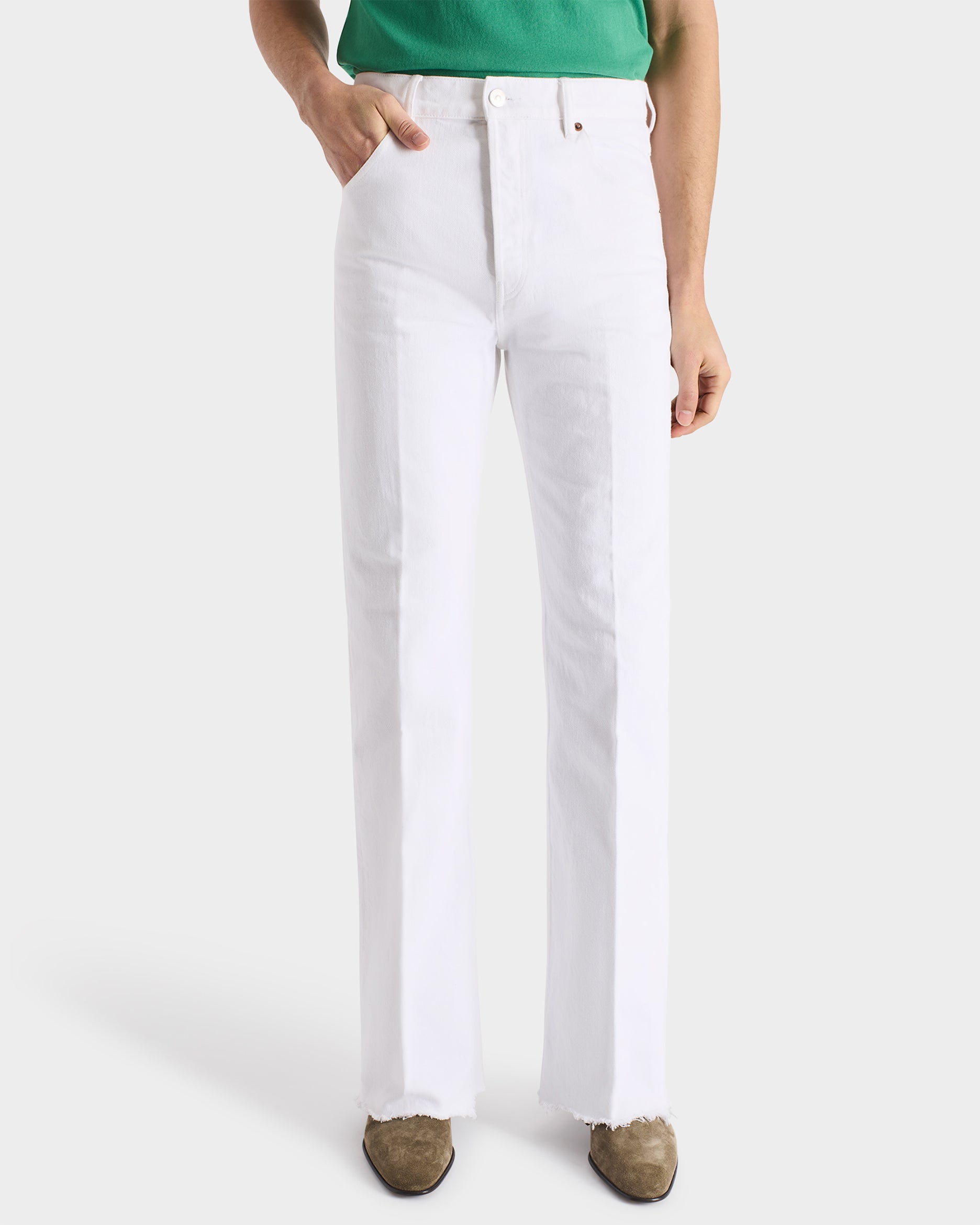 FLARED JEANS IN COTTON DENIM - WHITE | Husbands Paris