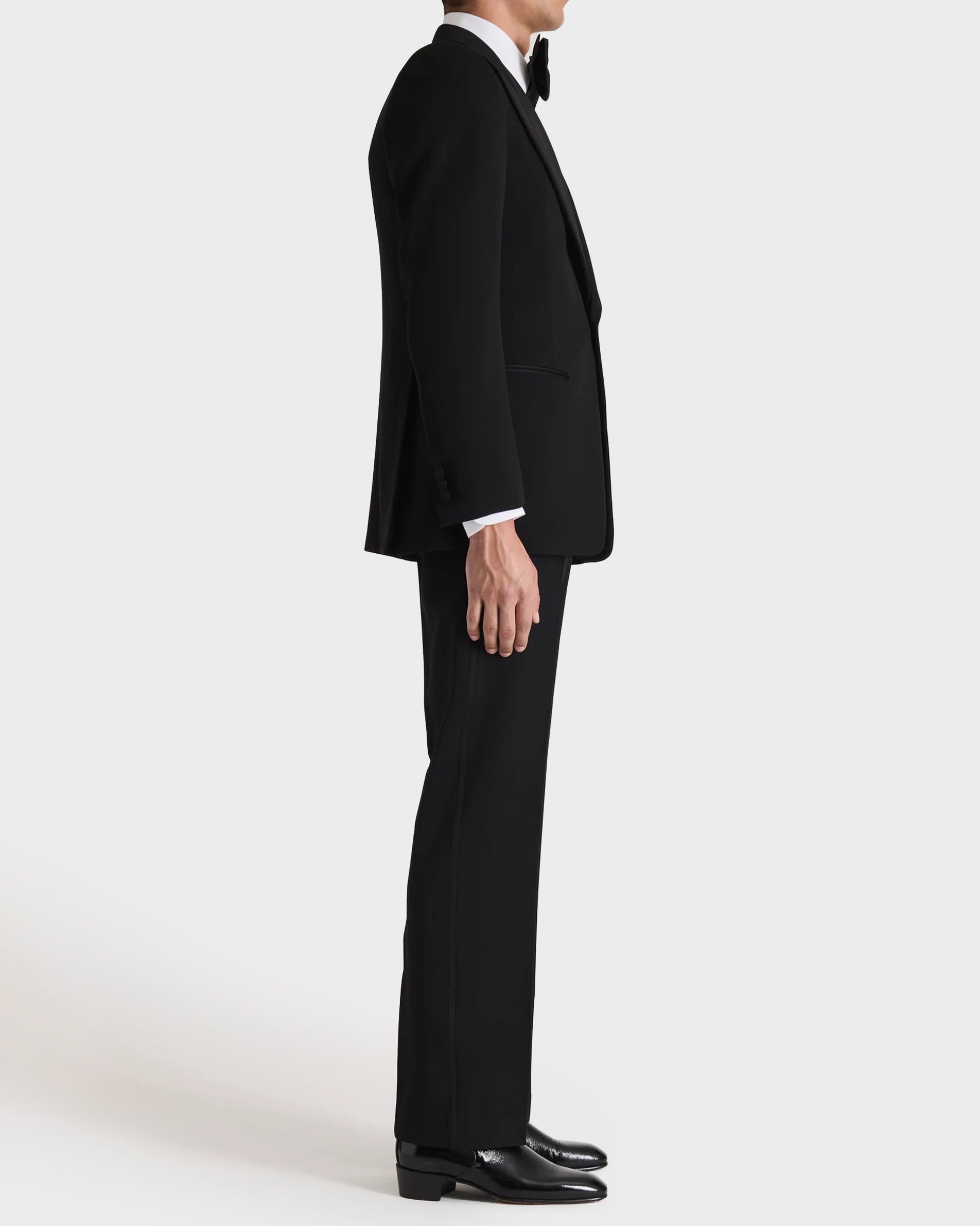 SINGLE-BREASTED TUXEDO IN GRAIN DE POUDRE - BLACK | Husbands Paris