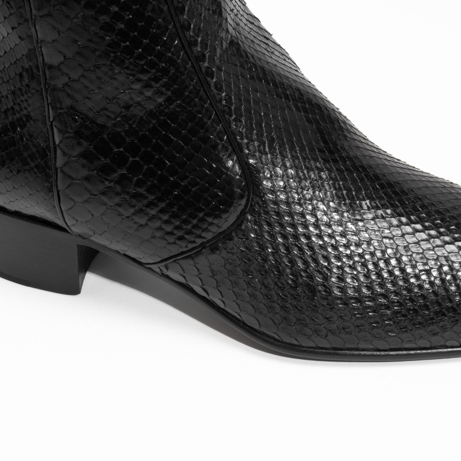 ZIPPED BOOTS IN PYTHON - BLACK - Image 3