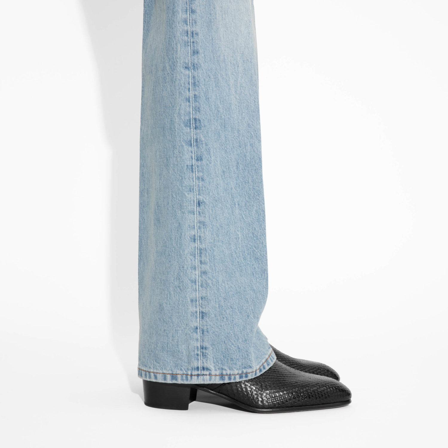 FLARED HIGH-WAISTED JEANS IN DENIM - BLUE STONE WASH - Image 5