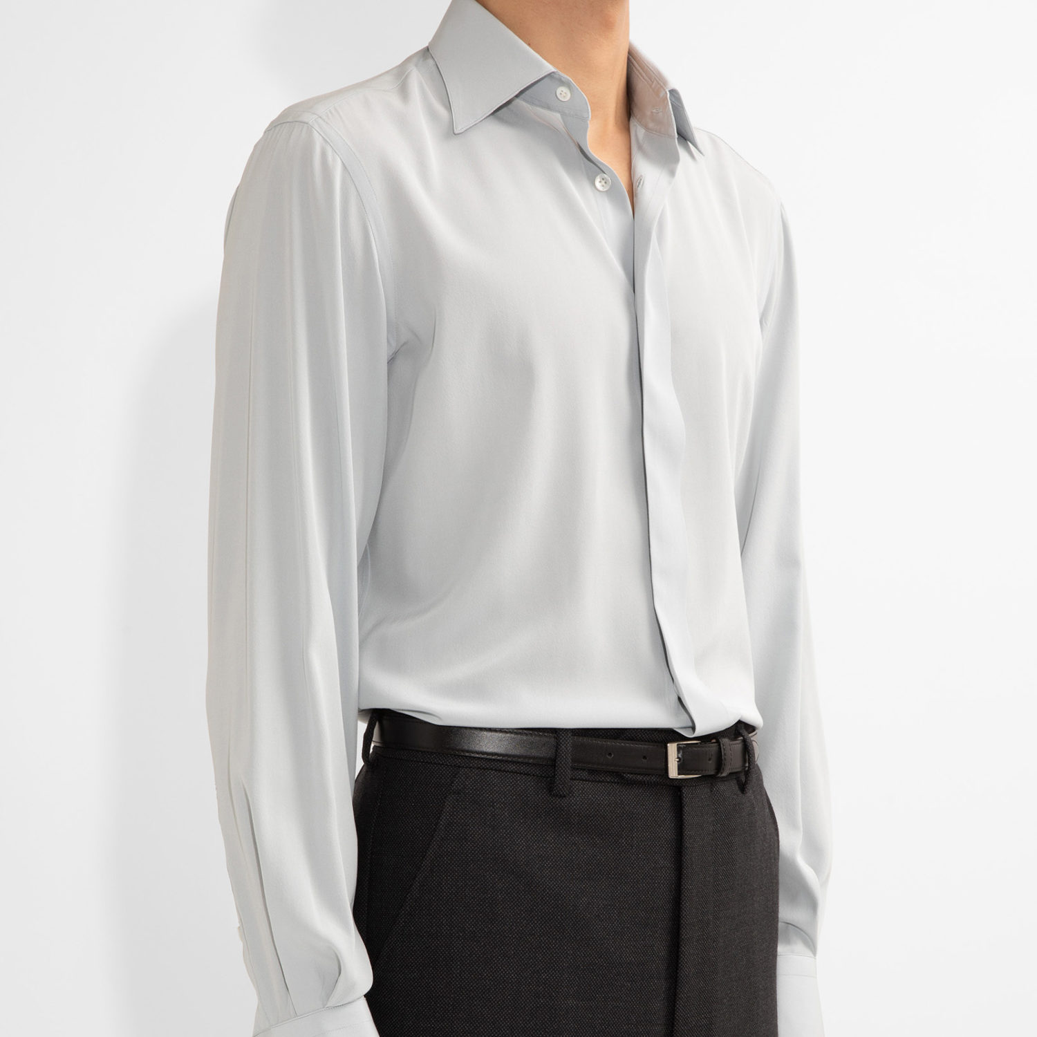 CLASSIC COLLAR SHIRT IN SILK CREPE - POWDER BLUE - Image 2