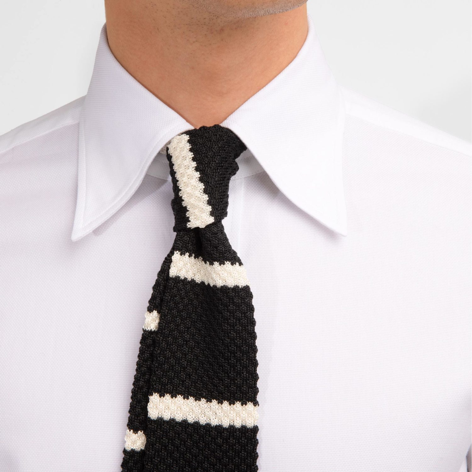WIDE COLLAR SHIRT IN ROYAL OXFORD - WHITE - Image 4