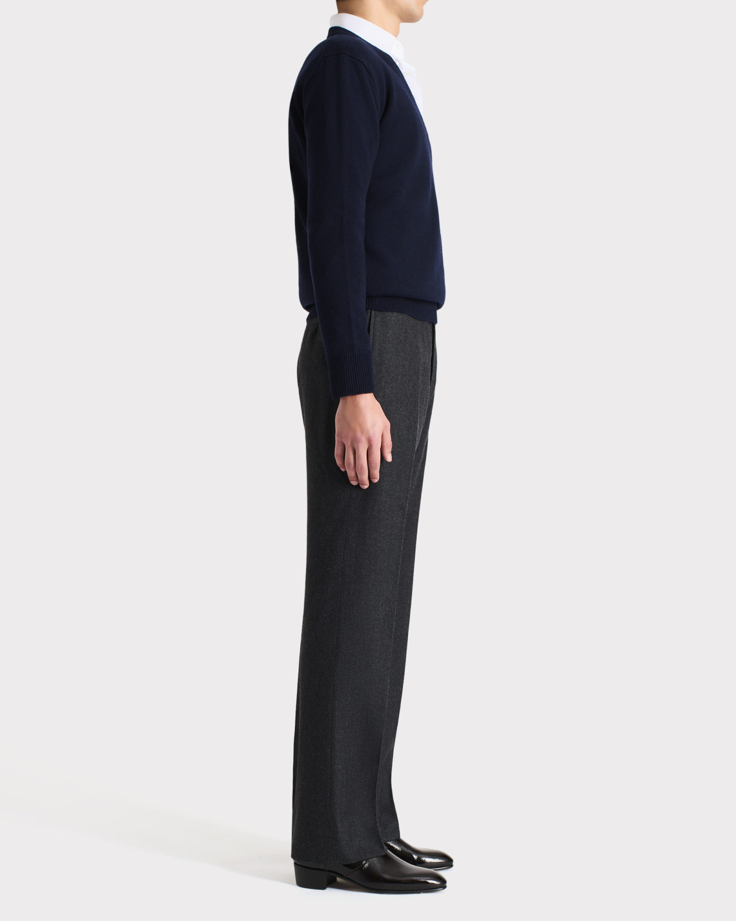 V-NECK SWEATER IN MERINO WOOL - NAVY - Image 3