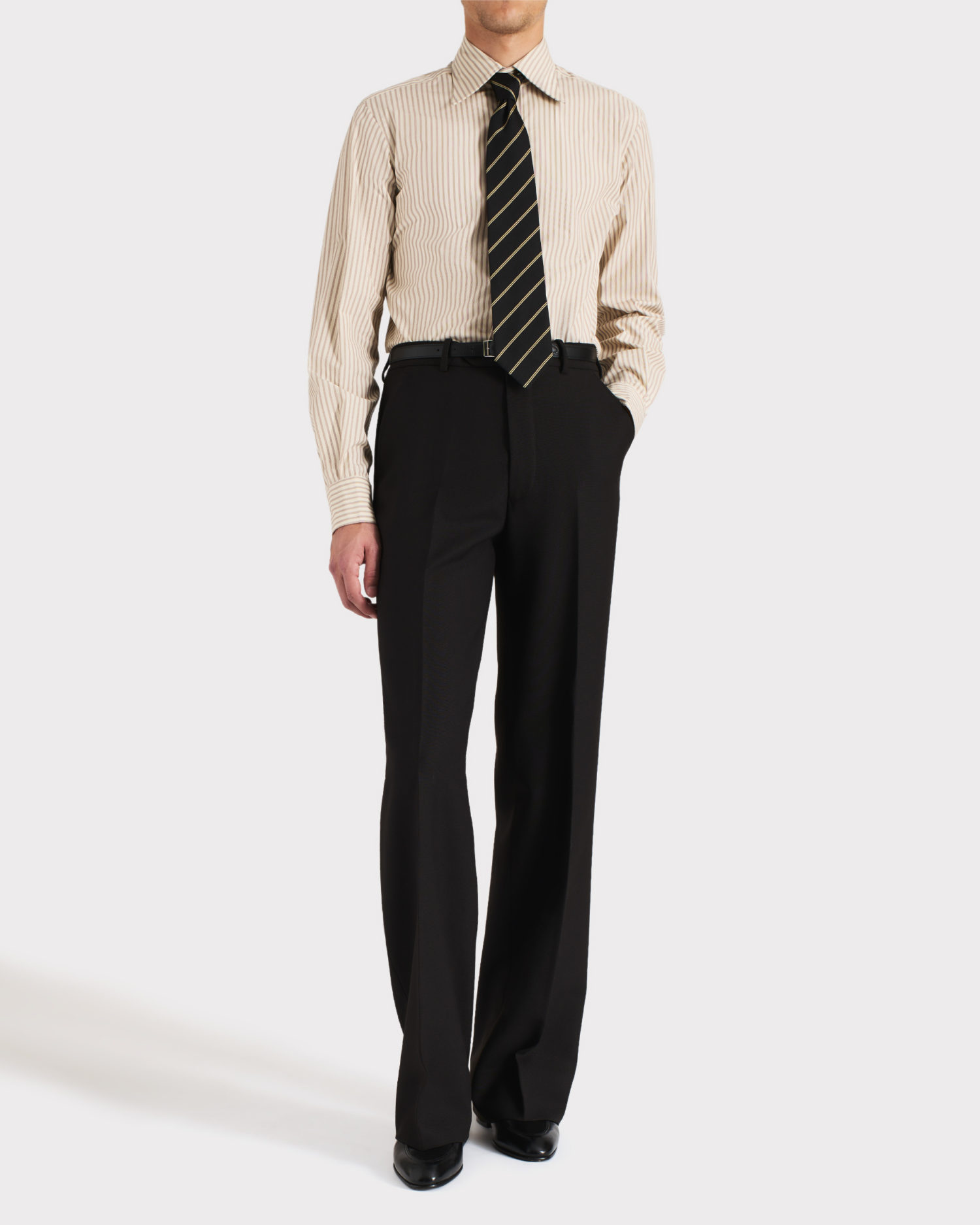 04_WIDE COLLAR SHIRT IN SUPIMA COTTON POPLIN - BEIGE W STRIPES_1_0139