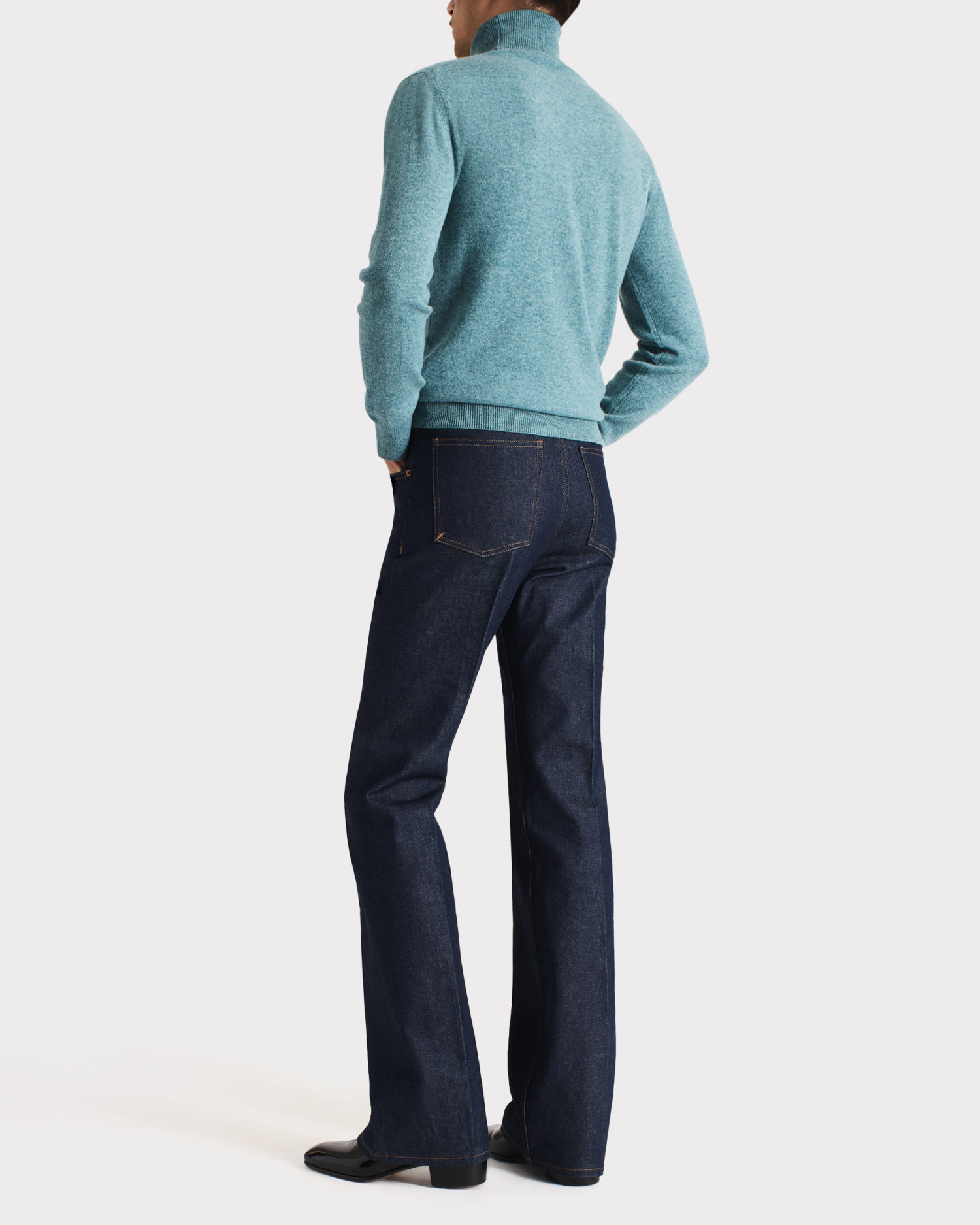 TURTLENECK SWEATER IN CASHMERE - JADE - Image 4