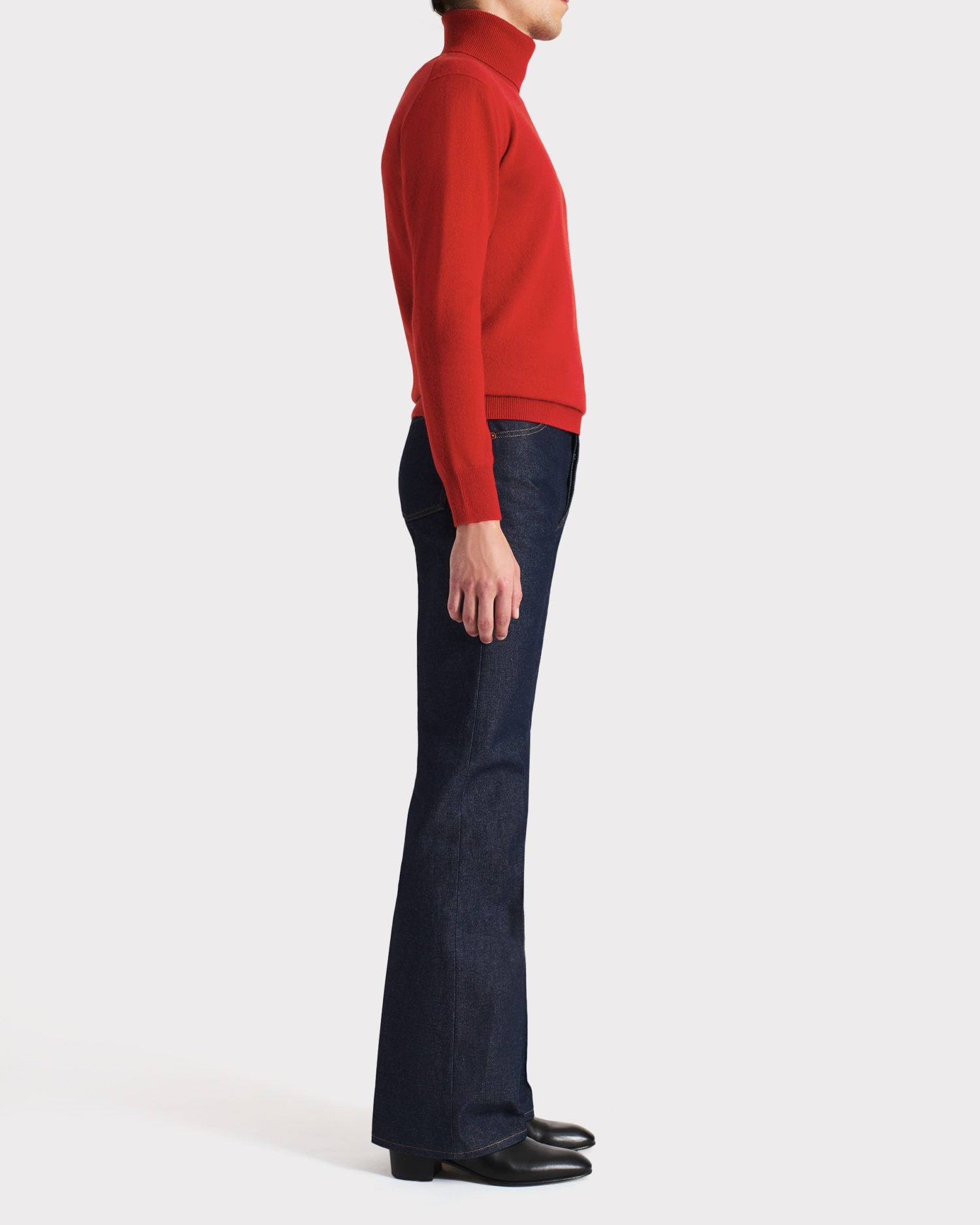 TURTLENECK SWEATER IN CASHMERE –  RED - Image 3
