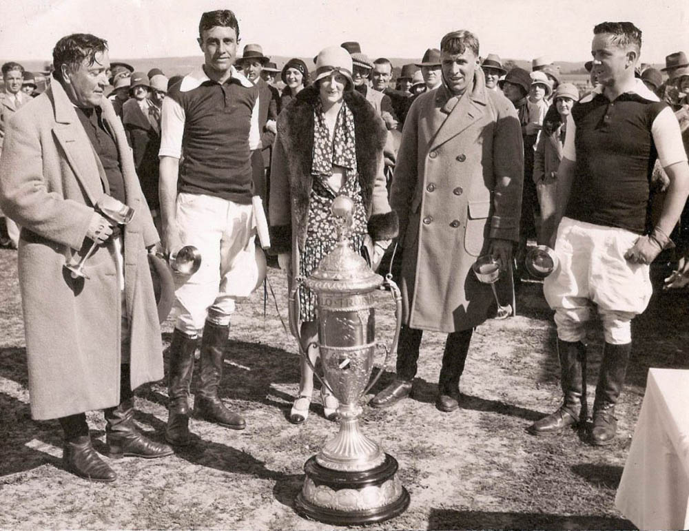 5 Porté lors d'un championnat de polo - circa 1930