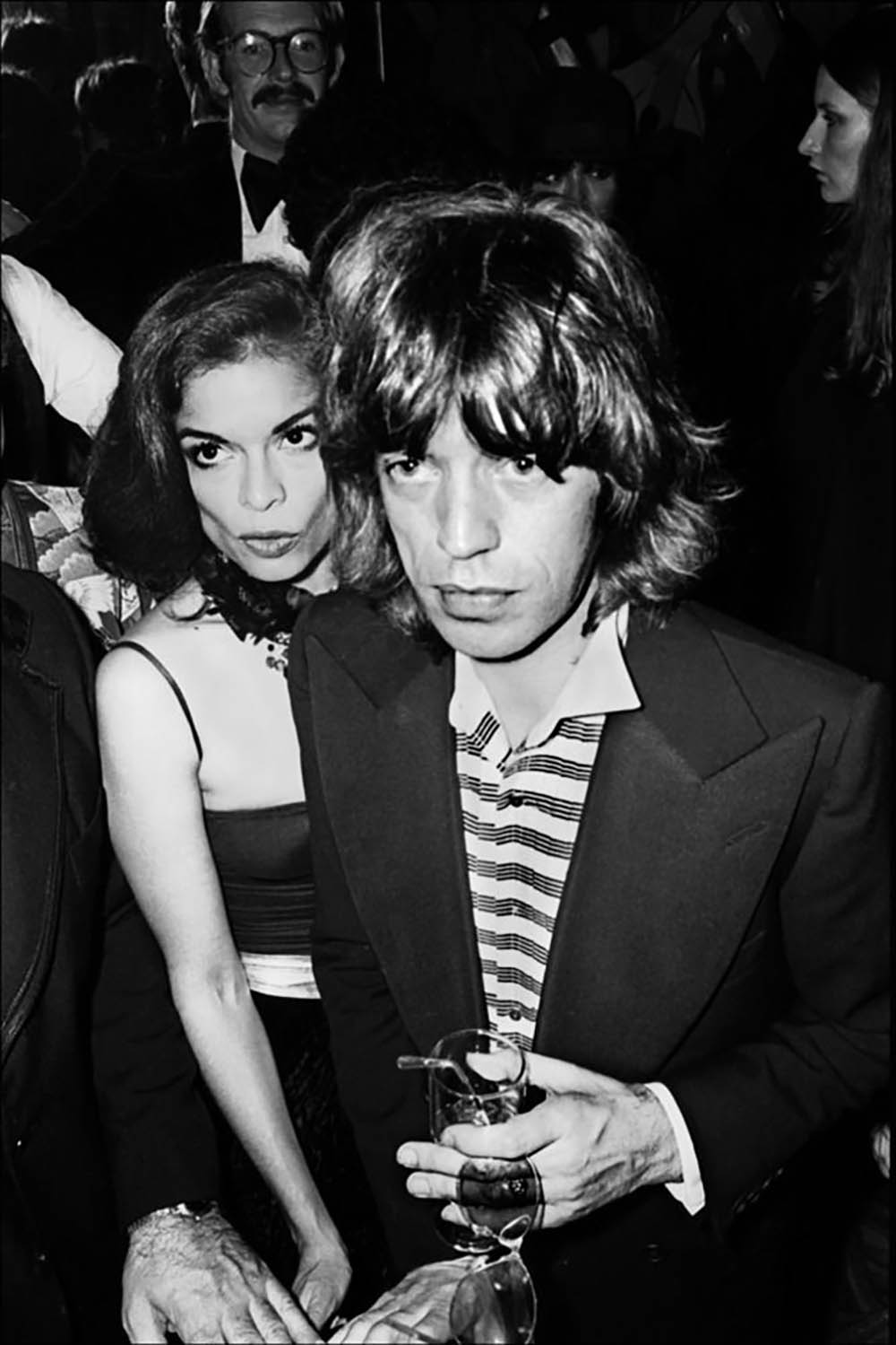 2-Bianca-Jagger-et-Mick-Jagger-par-Allan-Tannenbaum-Studio-54-NYC-1976