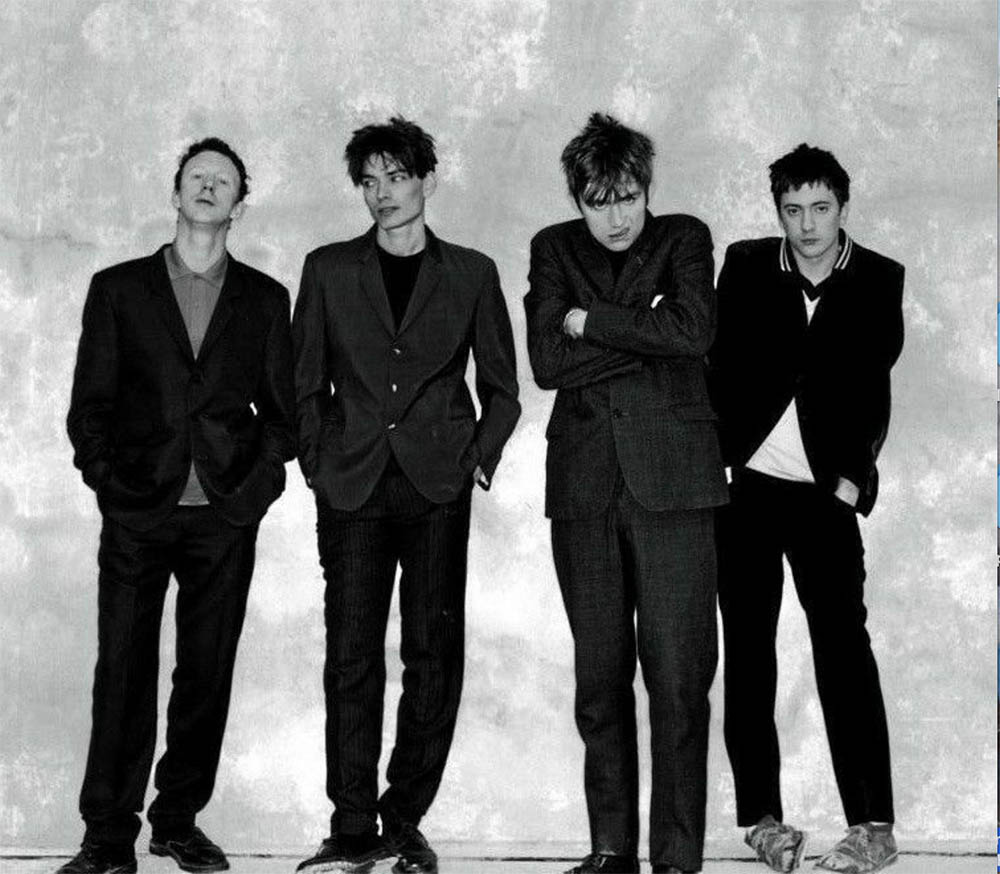 2-Blur-Dave-Rowntree-Damon-Albarn-Alex-James-et-Graham-Coxon-par-Paul-Spencer-1994