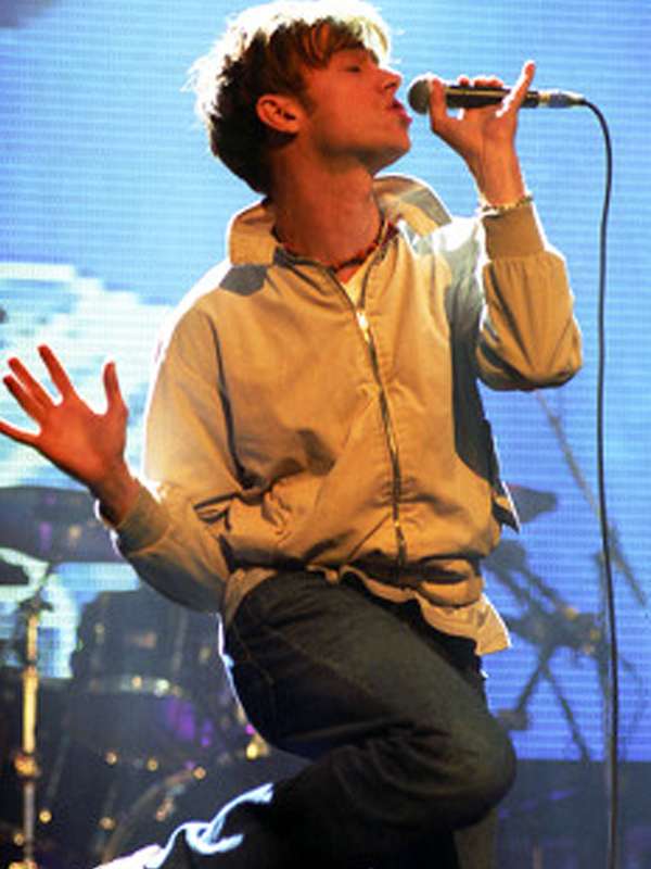 ALBARN Damon, chant. Brit Awards. Alexandra Palace. Londres, 1995